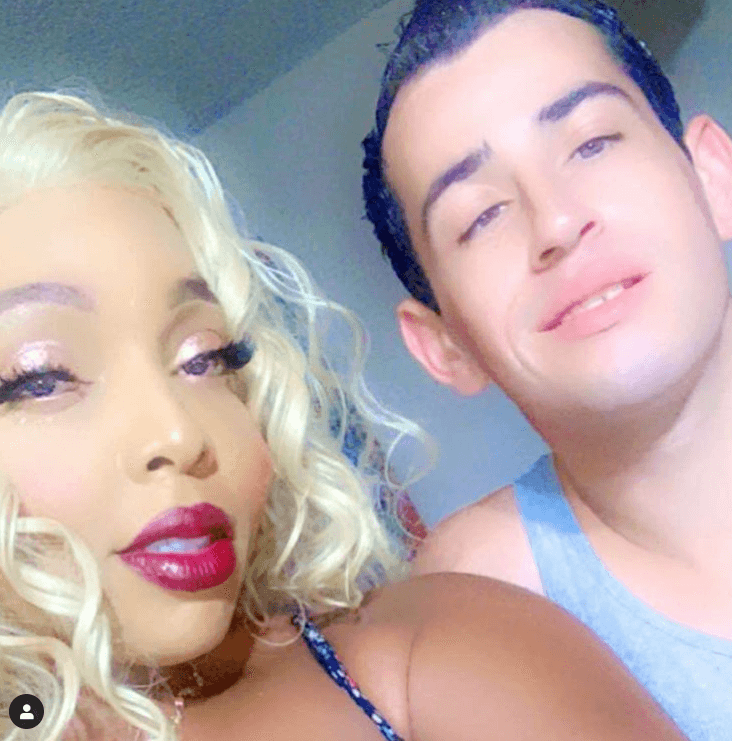 Amazon Ashley Boyfriend